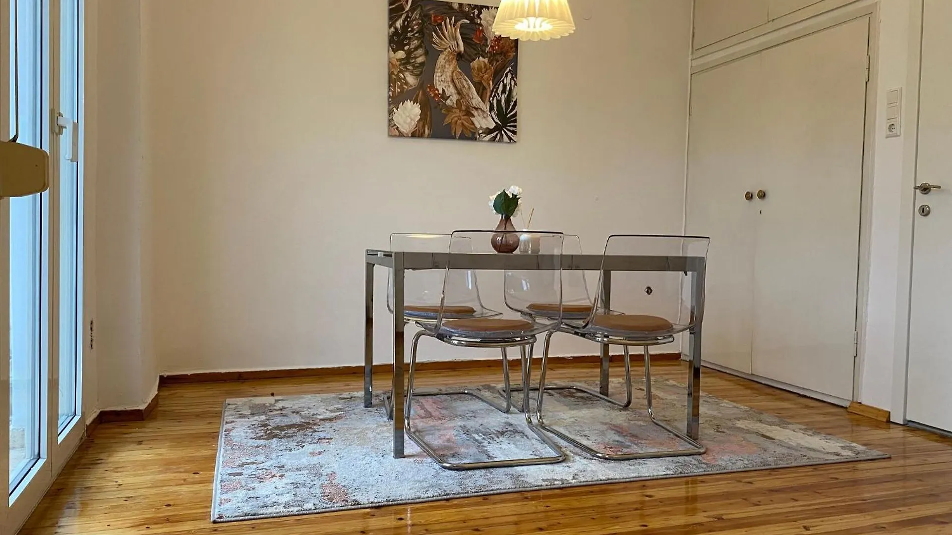 Modern, Centrally Located Apartment Thessaloniki Greece